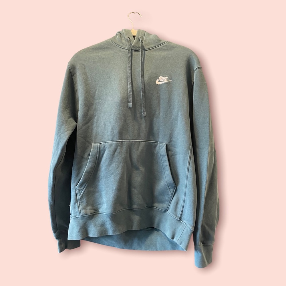 Nike sweatshirt